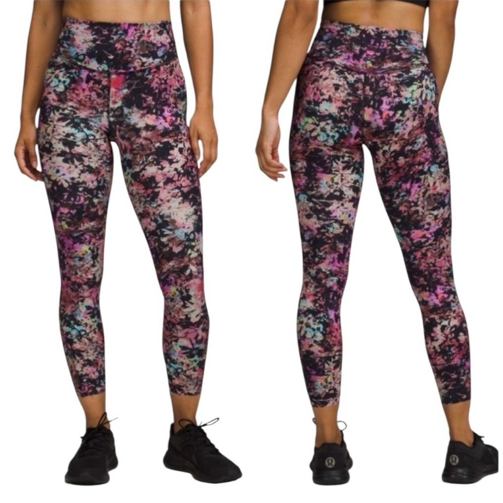 Lululemon NWT Base Pace HR Tight - Sz 6, 25”